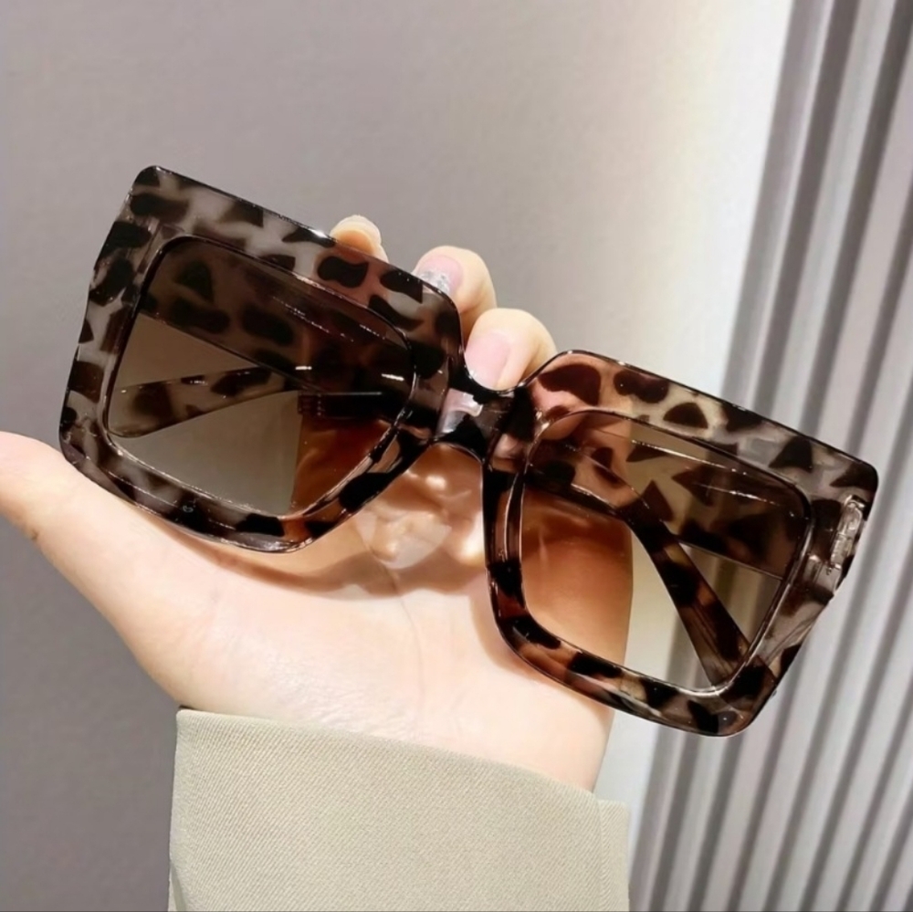 NEW Brown And Clear Oversized Fashion Sunglasses - Picture 11 of 11